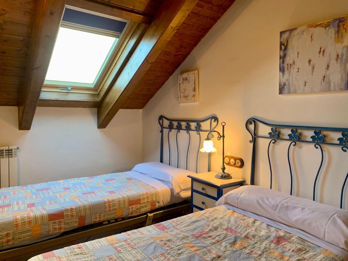 Bpirineos-Cotiella Apartment Benasque Bagian luar foto